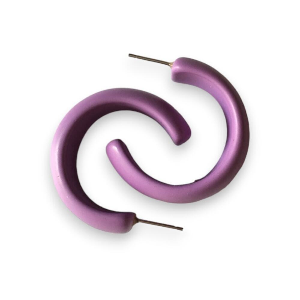 Purple plastic wide semi-hoop post earrings